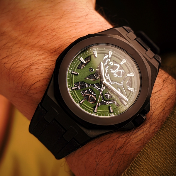 Diamonds Green Dial